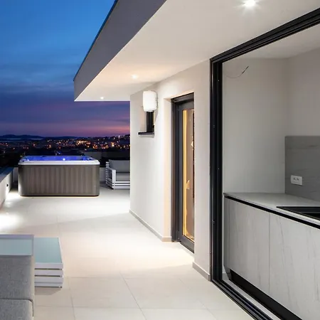 Vila Luxury Sky Vodice