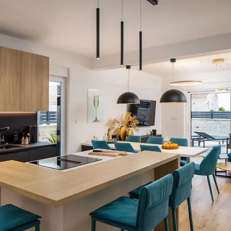Luxury Sky Vila *