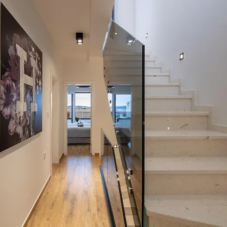 Luxury Sky Vila *